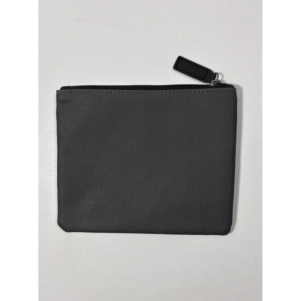 Tumi Delta Air Line Amenity Kit Gray Textured Zippered Travel Pouch Cosmetic EUC